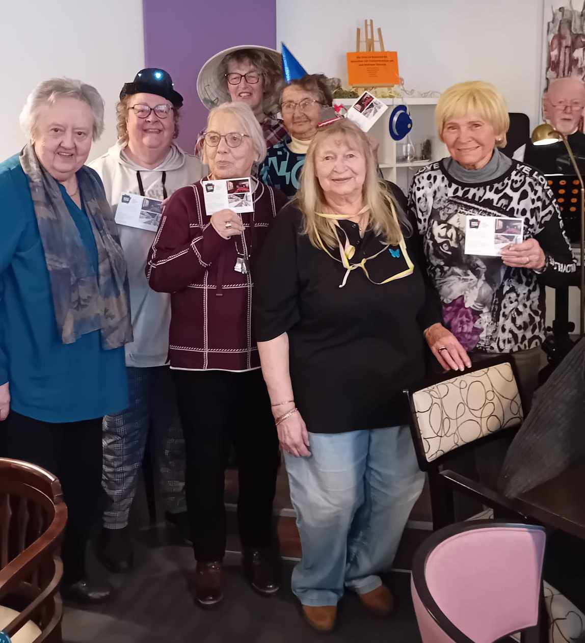 21 MontagscafeFasching4b